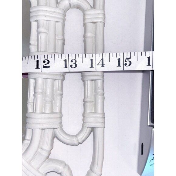 Vintage Homco White Plastic Rattan Bamboo Look Octagonal Wall Mirror 17” X 14” - Picture 7 of 11